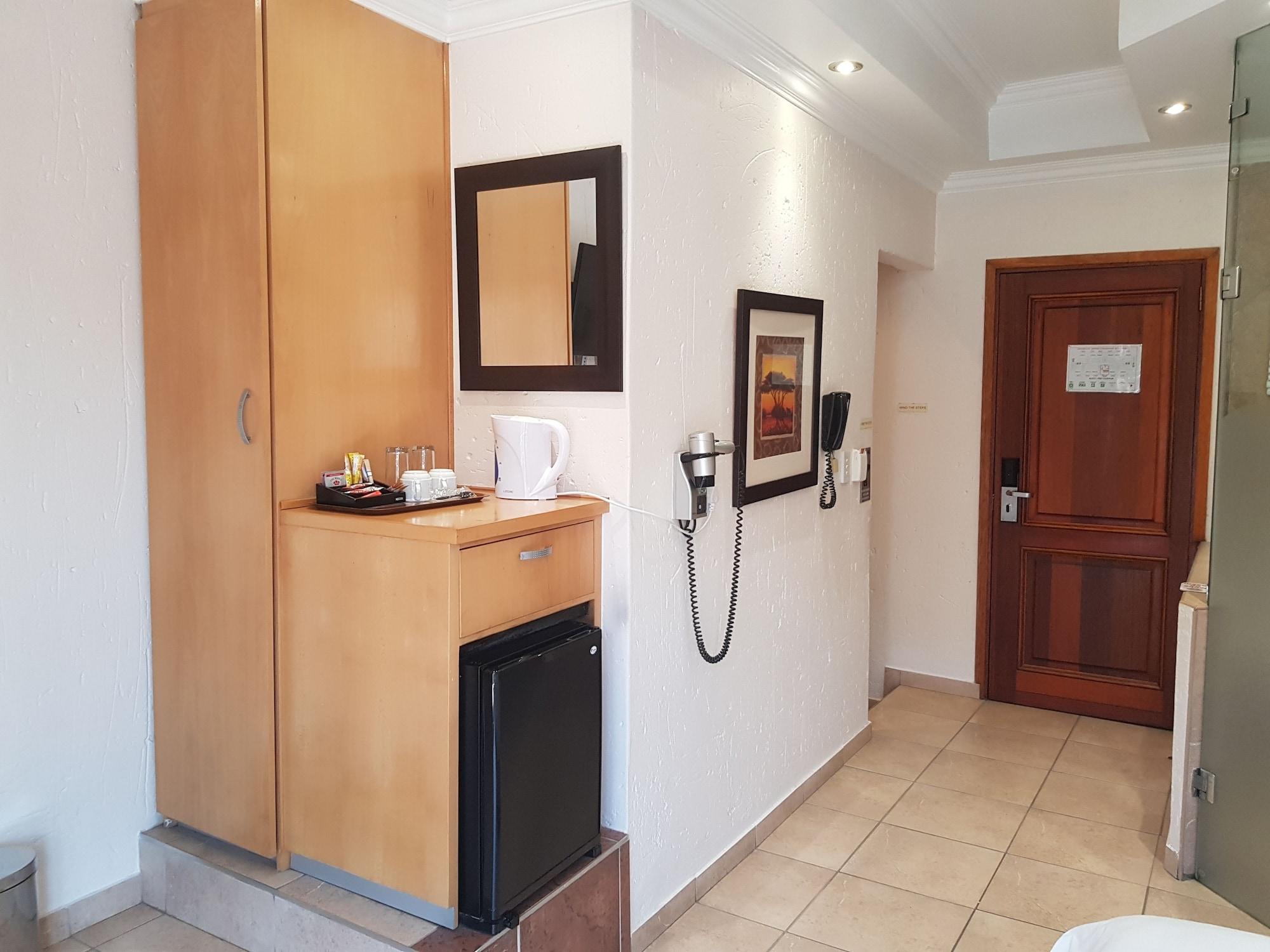 Europrime Hotel Boksburg Εξωτερικό φωτογραφία