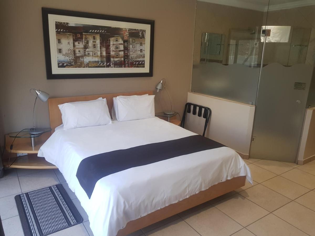 Europrime Hotel Boksburg Εξωτερικό φωτογραφία